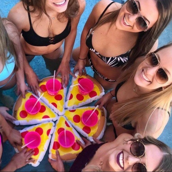 PINK Victoria's Secret Other - NWT Victoria's Secret Pink Pizza&Cup Floatie